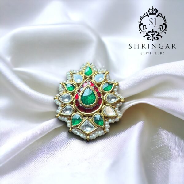 Antique Kundan ring