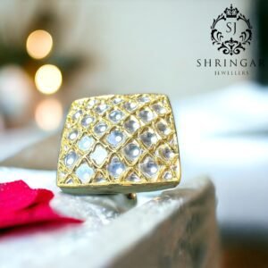 South cutting Kundan ring