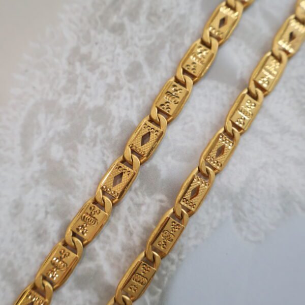 chain - Image 3