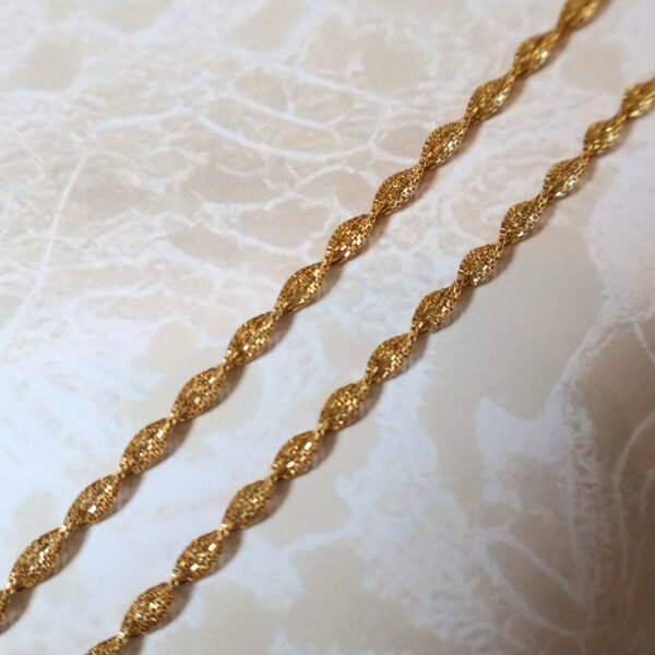 Chain - Image 3